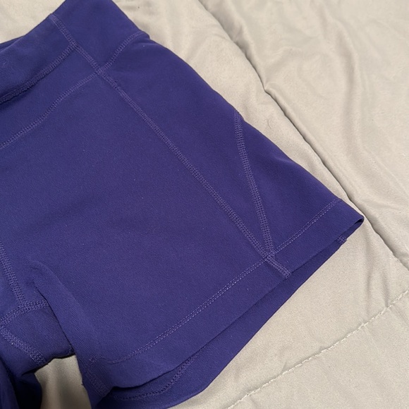 Athleta biker spandex shorts - Picture 3 of 4